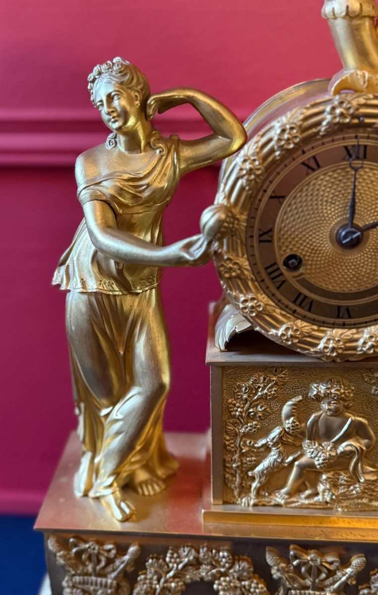 Gilt Bronze Clock "goddess Flora". 19th Century. -photo-2