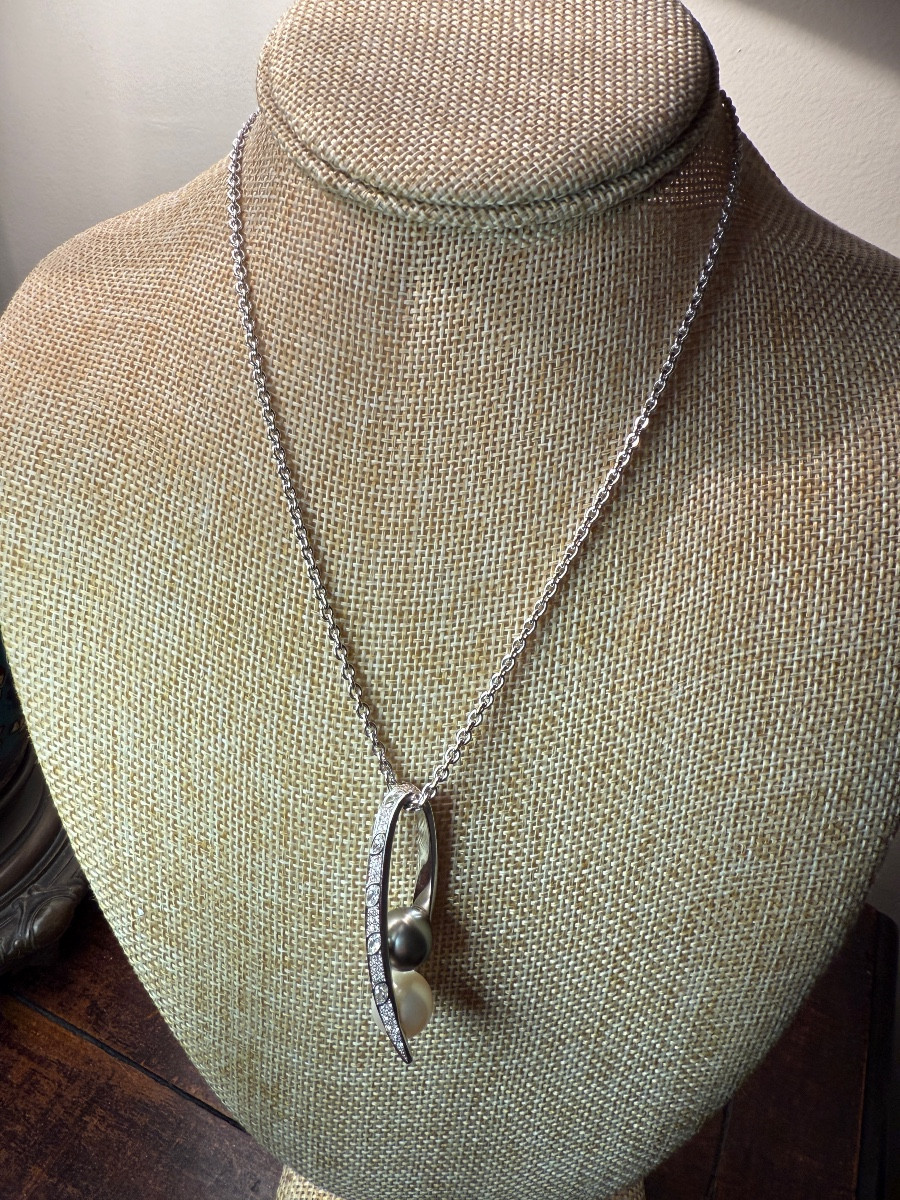 Necklace In White Gold, Tahitian Pearls And Diamonds. -photo-2