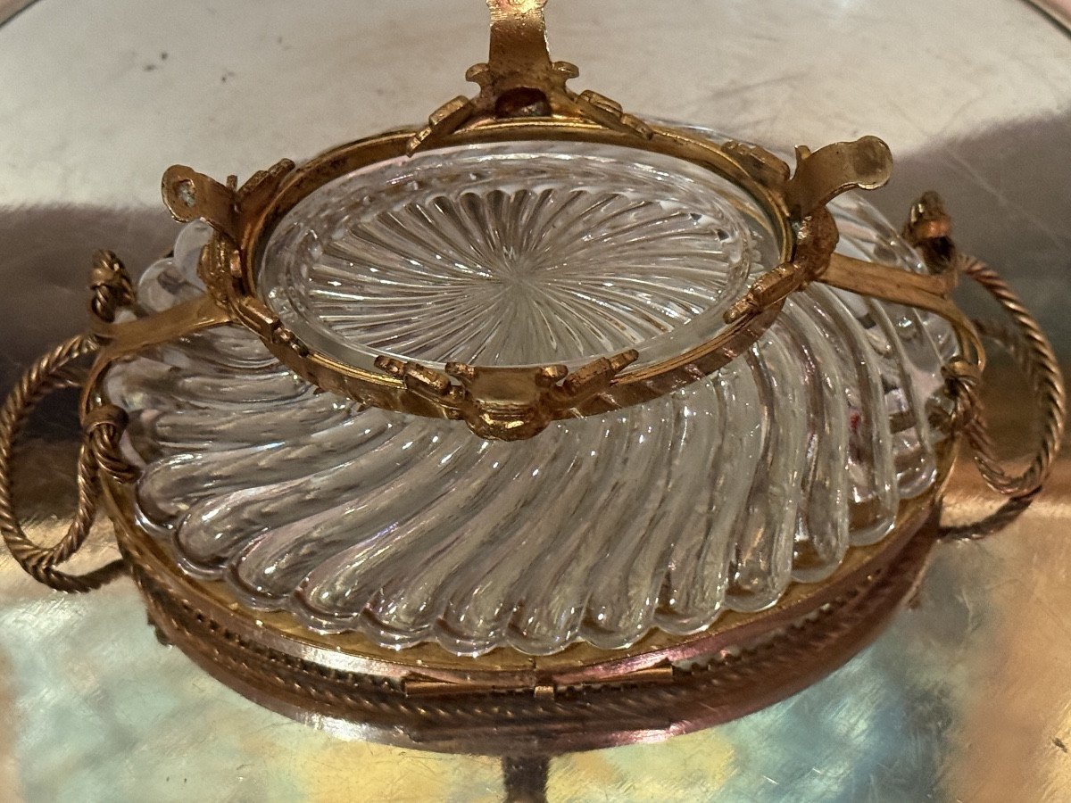 Baccarat Crystal Box From The 19th Century. -photo-1