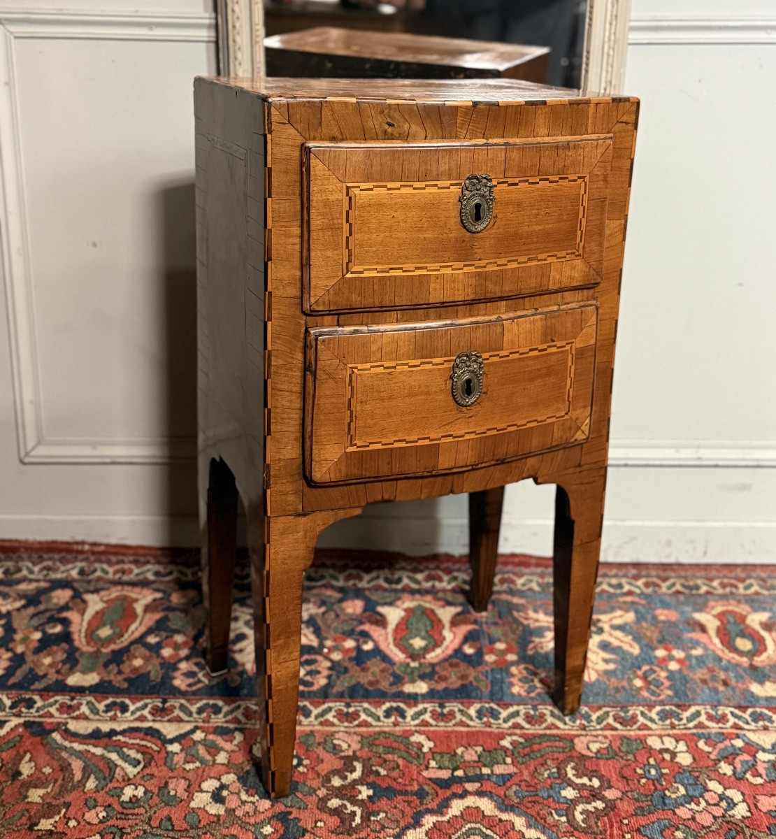 Small Italian Chest Of Drawers From The 18th Century. -photo-2