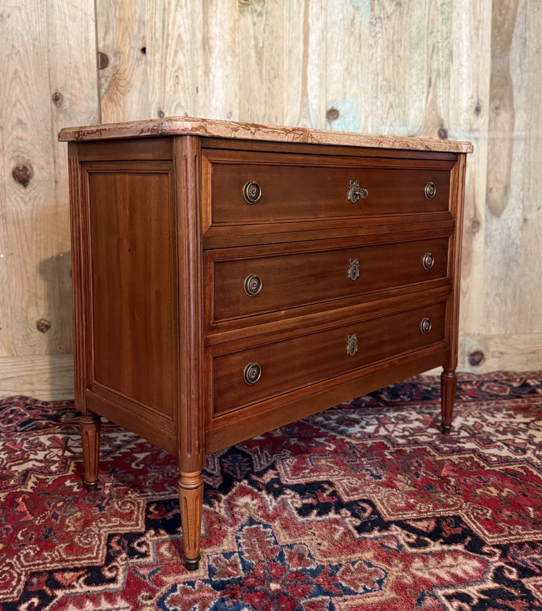 Commode de style Louis XVI  en acajou. -photo-3