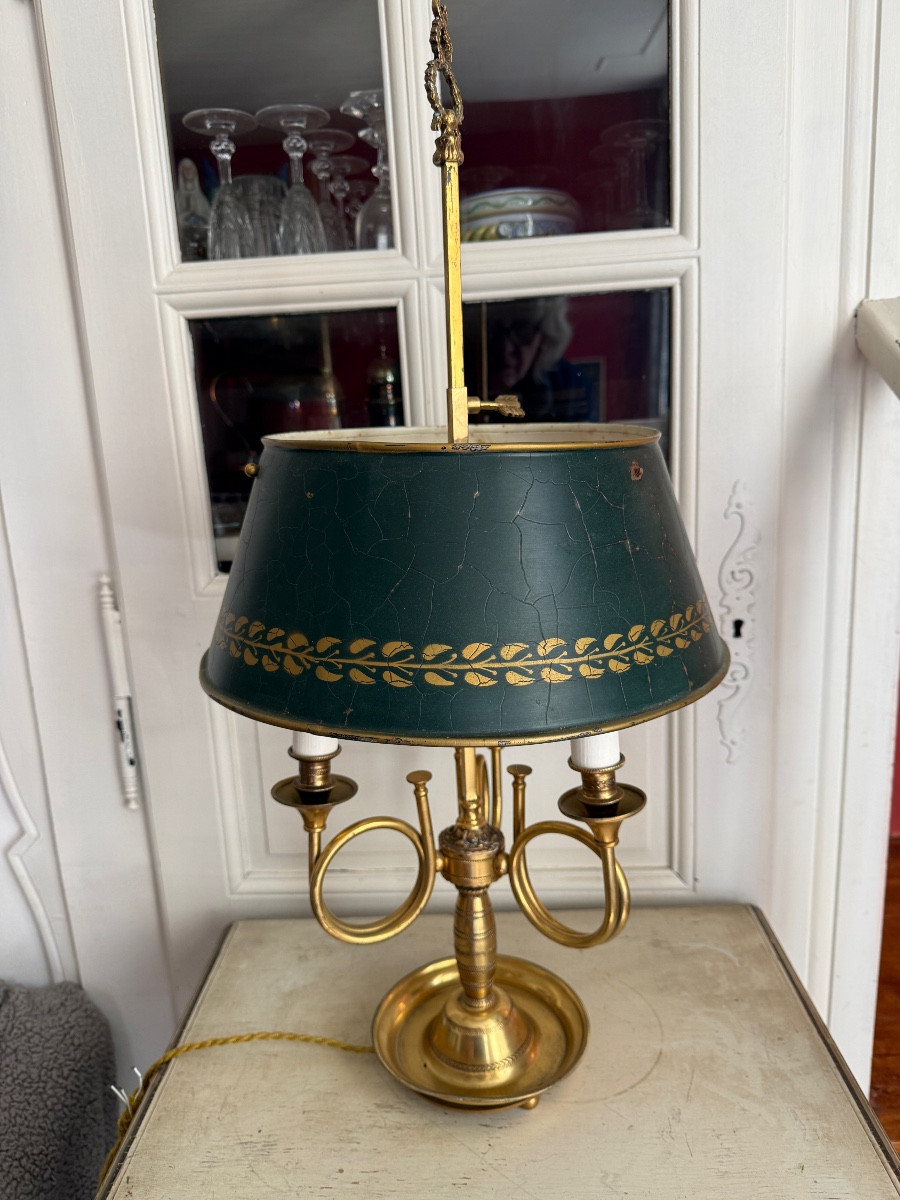 Bouillotte Lamp With Hunting Horns.