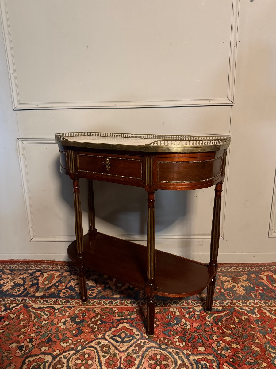 Louis XVI Period Mahogany Half-moon Console.-photo-4
