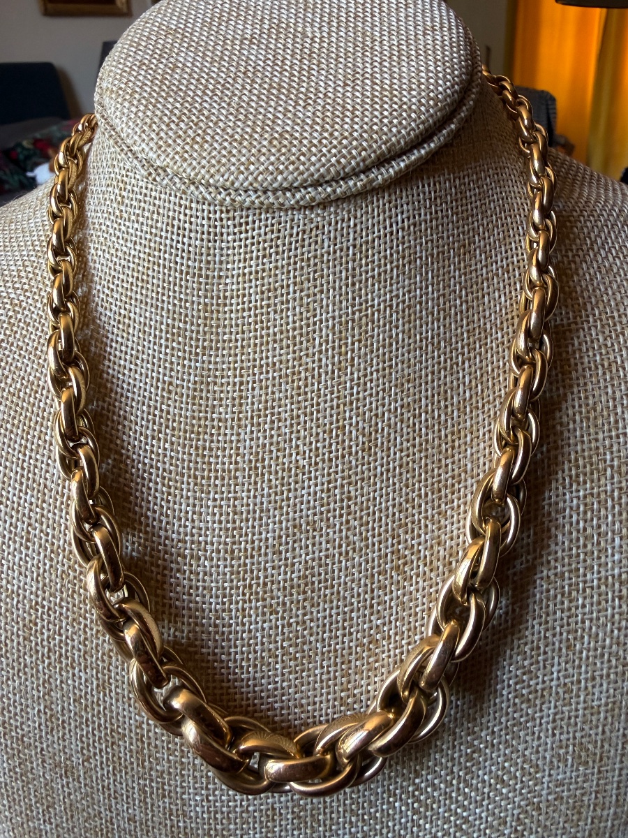 Twisted-link Gold Necklace.  31.2 Grams. 