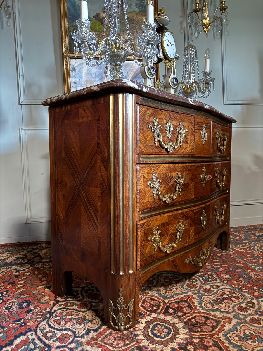 Commode de style Régence en marqueterie. -photo-3