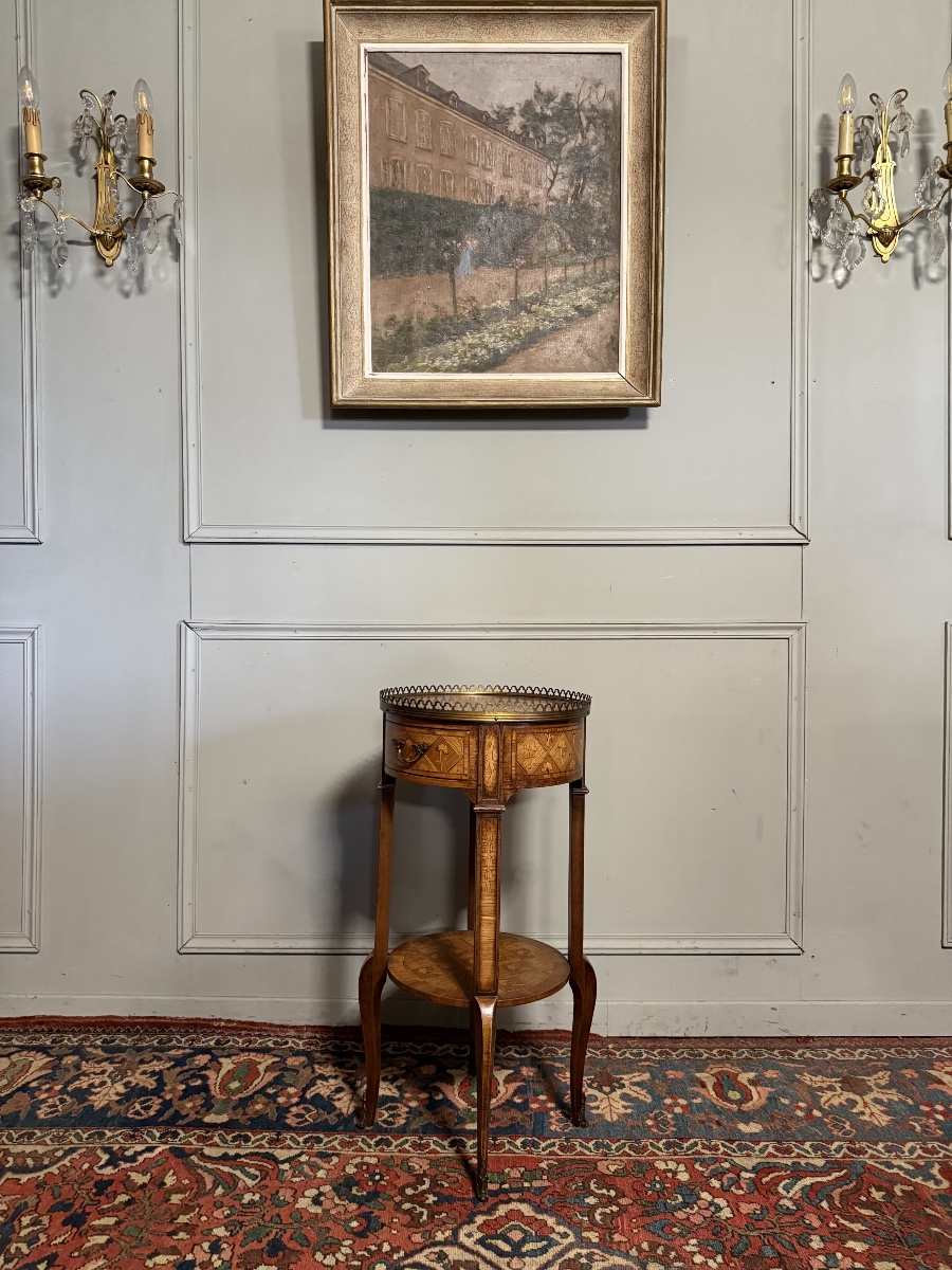 Table de chevet ronde en marqueterie de style transition Louis XV - Louis XVI. -photo-3