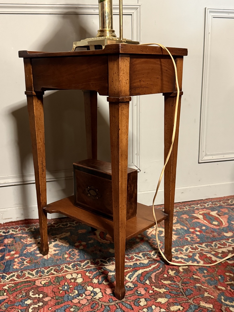 Paire de chevets de style Louis XVI en bois fruitier. -photo-3