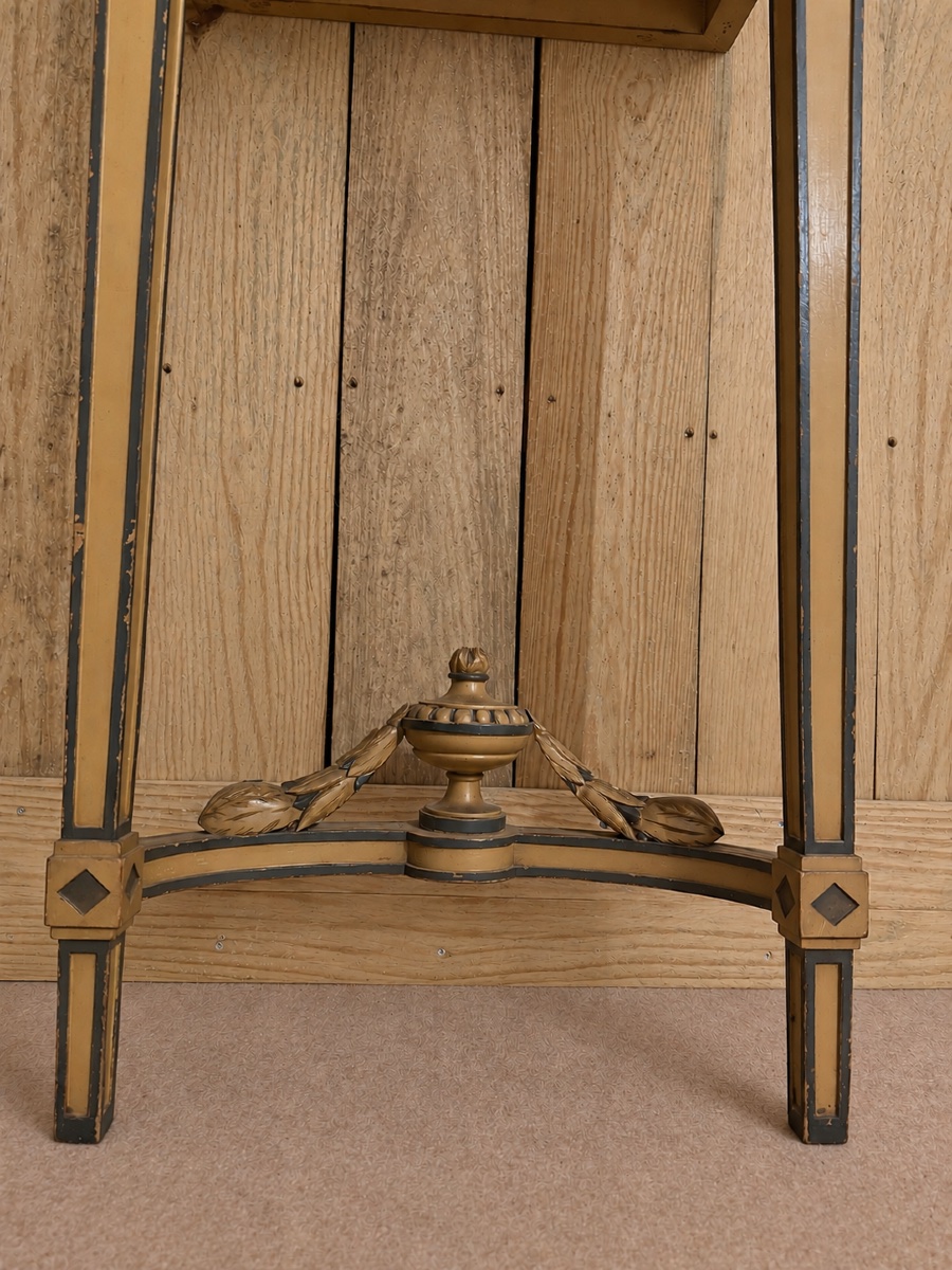 Ensemble console et trumeau de style Directoire en bois peint. -photo-2