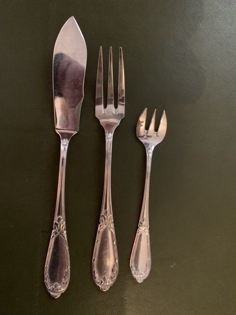 Cutlery / Flatware In Silver Metal-photo-4