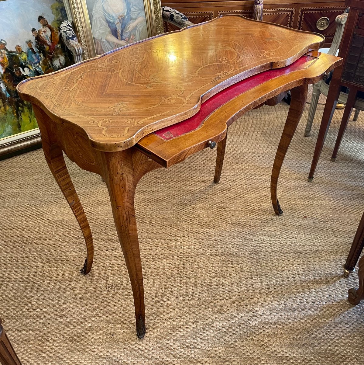 Louis XV Style Writing Table In Marquetry.-photo-3