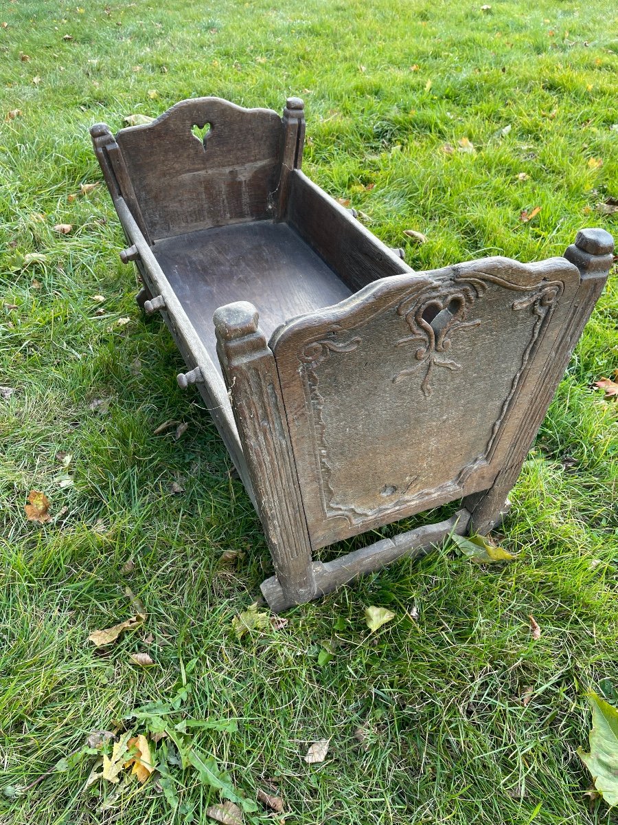 18th Century Cradle.-photo-4
