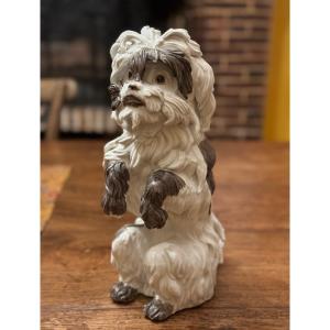 Chien Bolognais Porcelaine De Samson. 