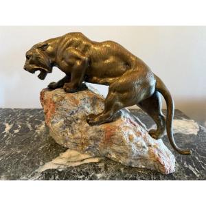 James Andrey (19th-20th Century) Roaring Bronze Lioness On Her Rock. 