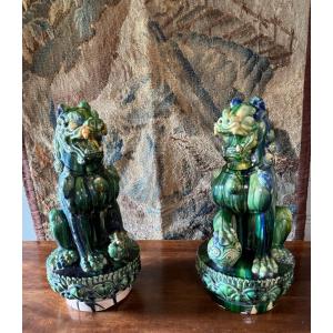 Paire de grands chiens de FÔ Chinois. 