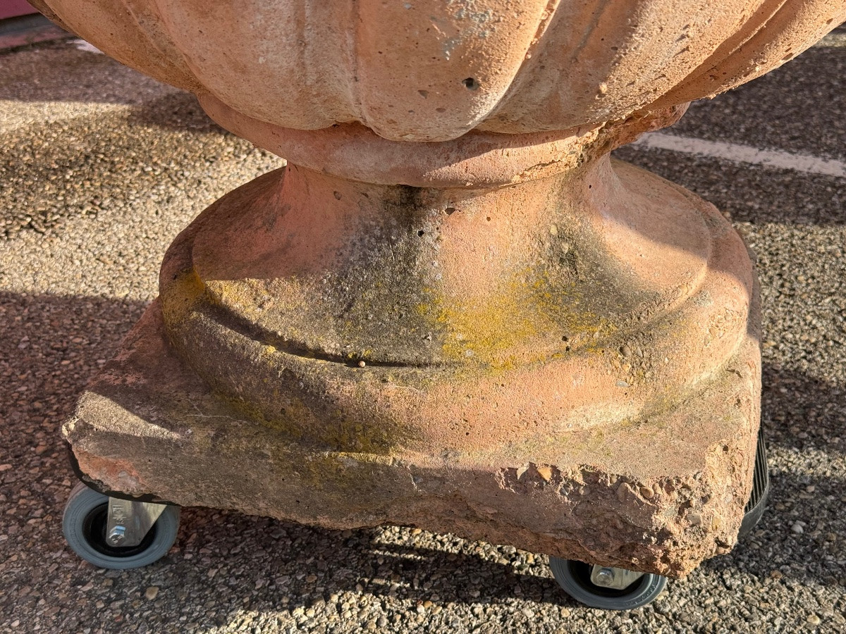 importante paire de cache pot XIX ieme en terre cuite -photo-1