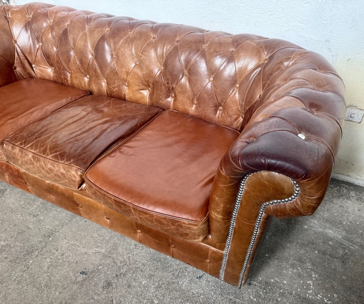 Antique Chesterfield Sofa In Tan Leather -photo-4