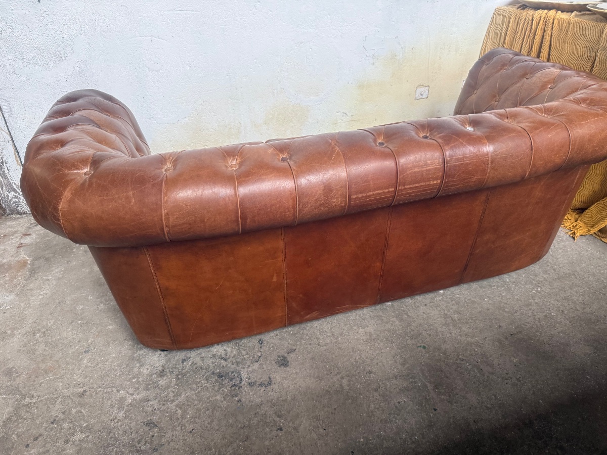 Antique Chesterfield Sofa In Tan Leather -photo-7