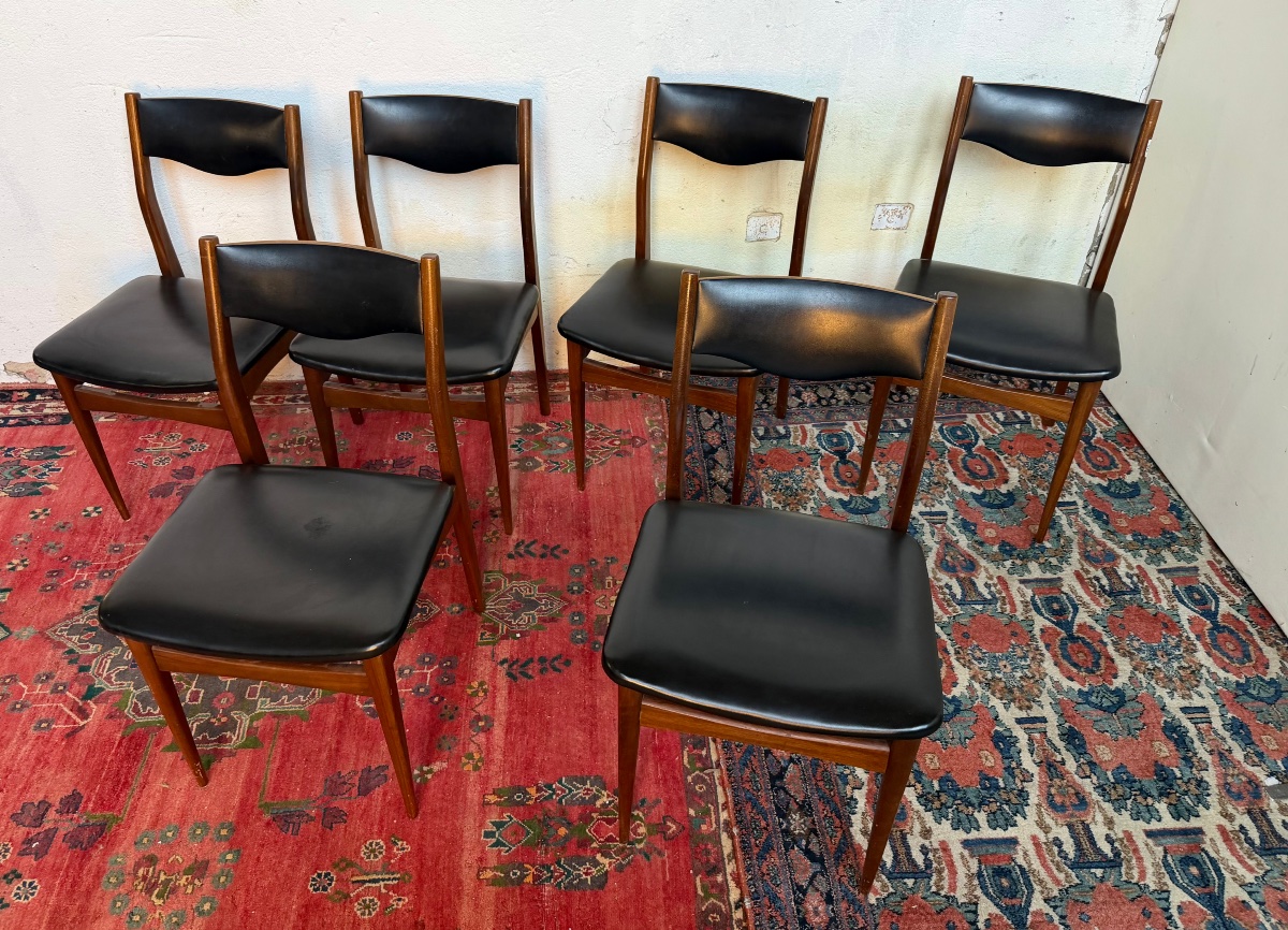 Set Of 6 Scandinavian Chairs In Teak And Black Skai