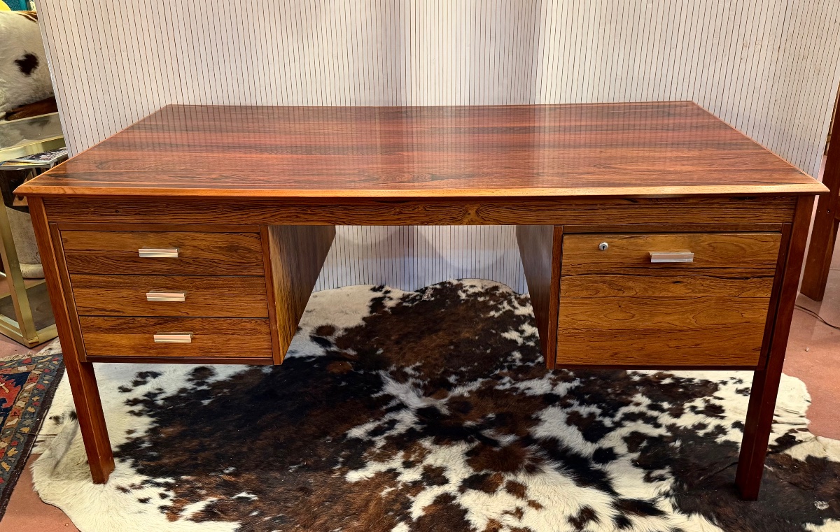 1950s-era Desk By Edit Farsi Stolefabrik