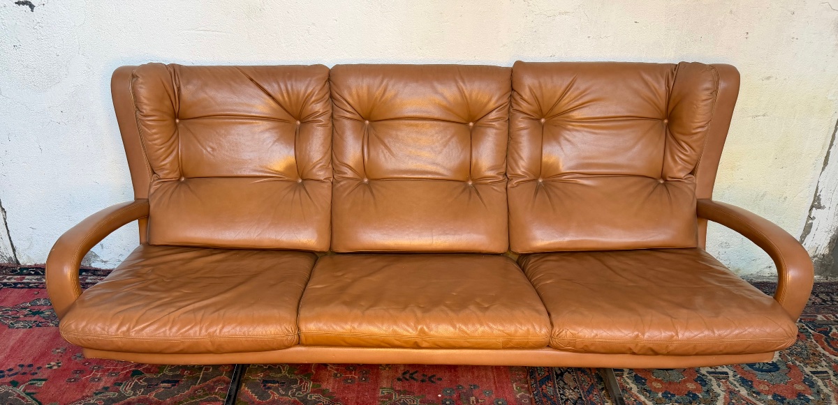 Vintage Leather Sofa-photo-2