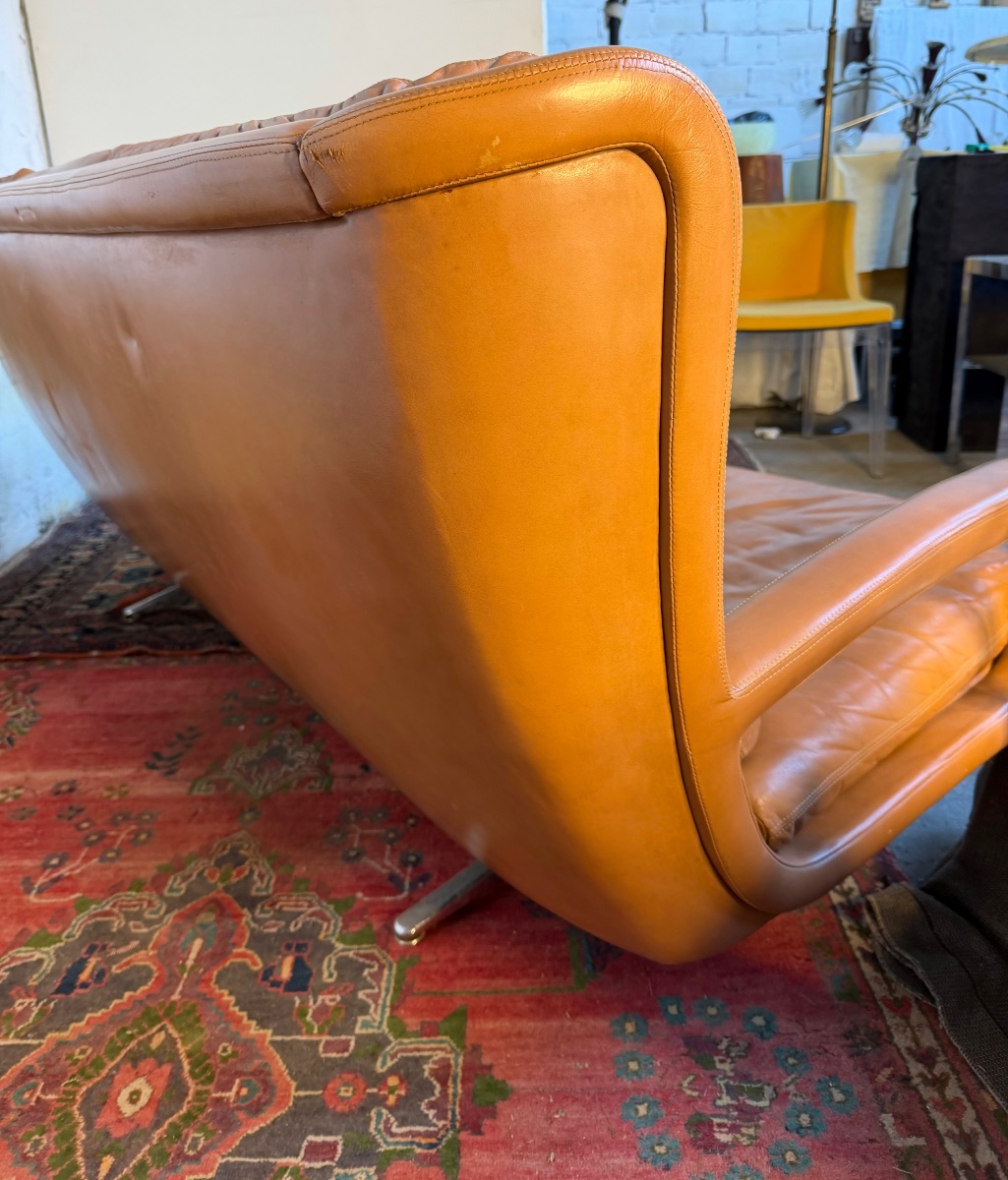 Vintage Leather Sofa-photo-3