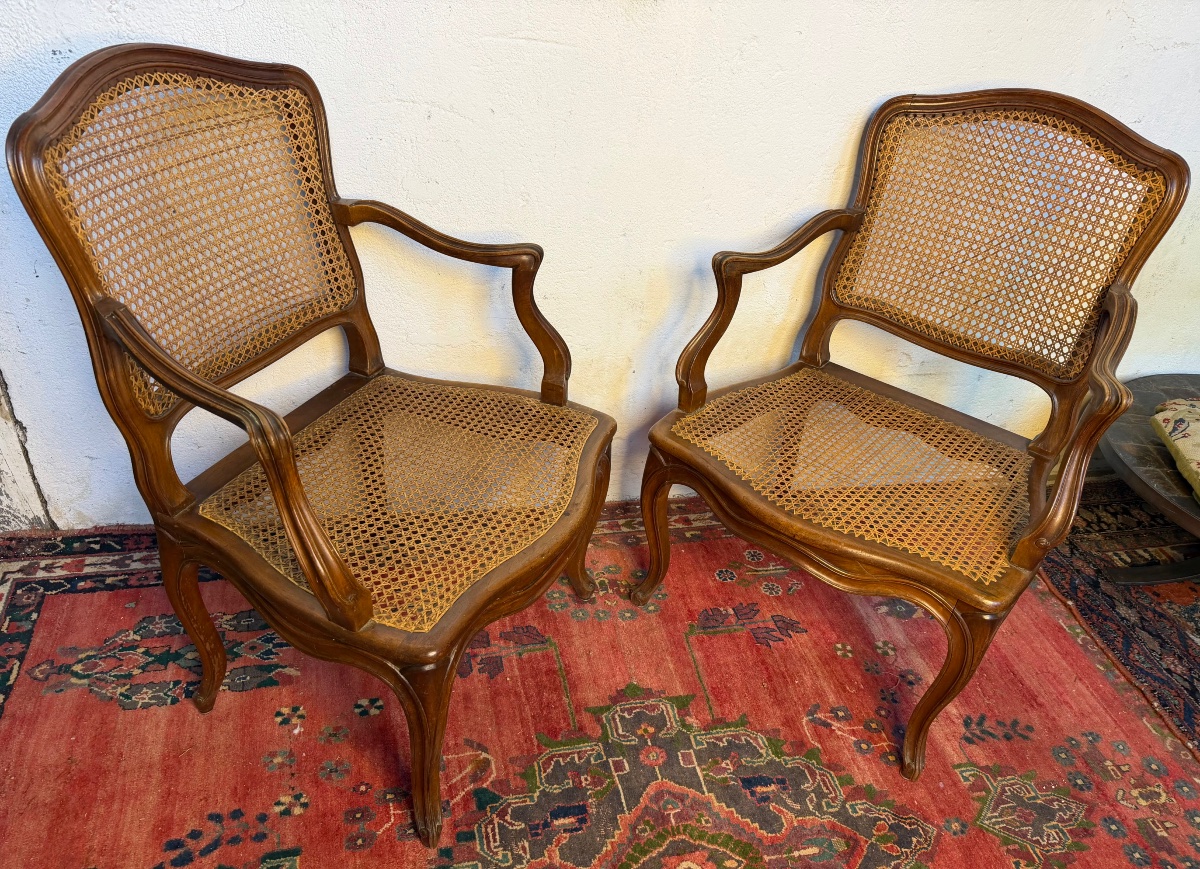 paire de fauteuils style lxv cannés noyer -photo-1