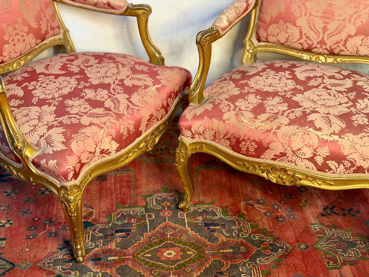 paire de fauteuils lXV bois doré circa XIX ieme-photo-2
