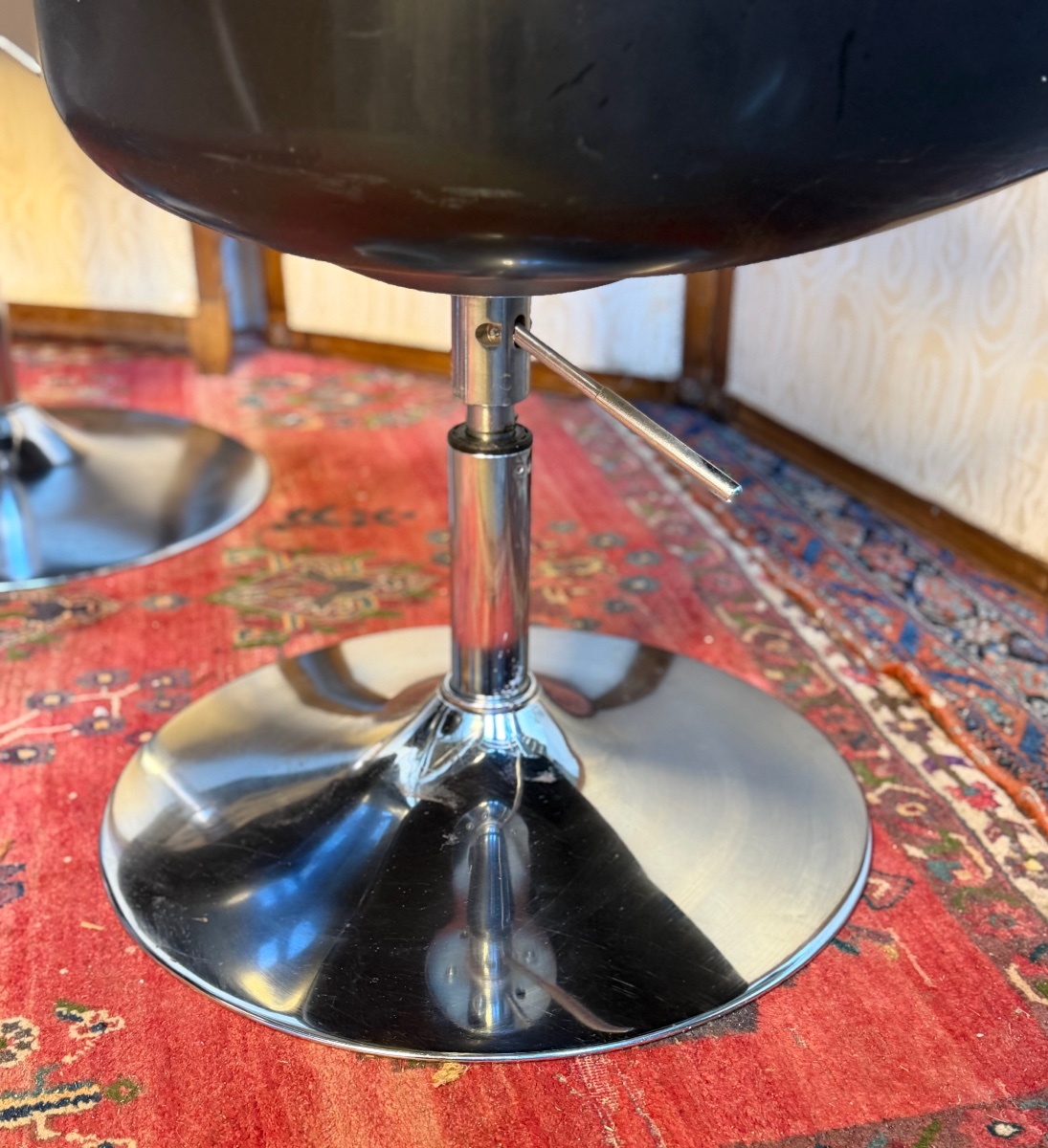 Set Of 4 Swivel, Height-adjustable Shell Chairs-photo-4