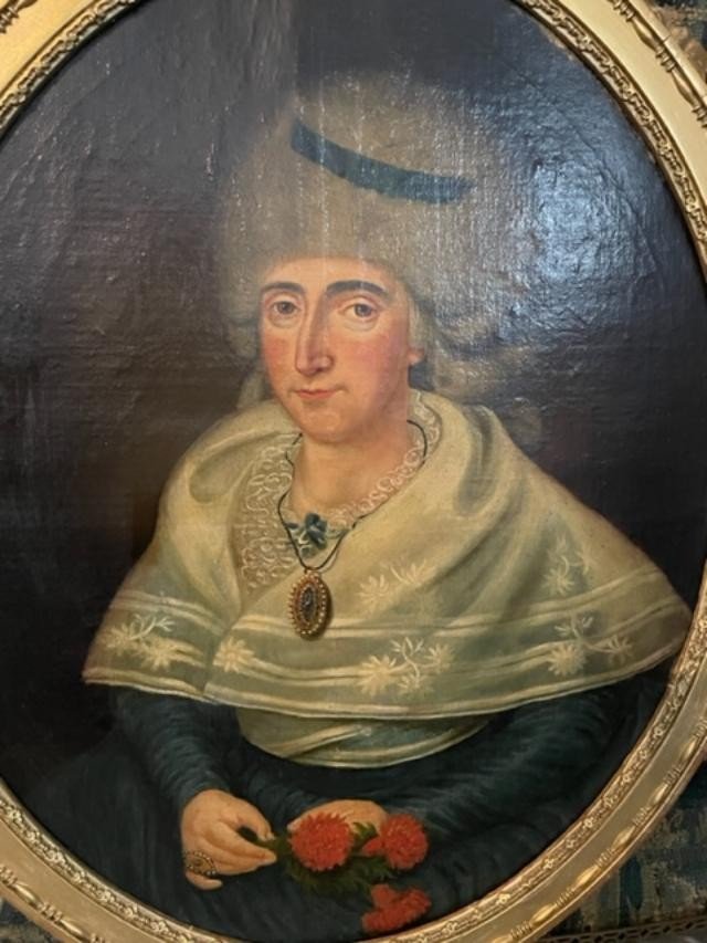 Portrait de femme du 18 &egrave;me , fin de l&#039;&eacute;poque Louis XVI avec son cadre d&#039;origine.-photo-2