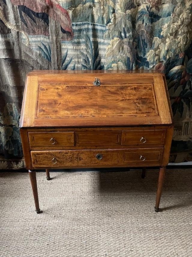 Louis XVI Period Walnut Sloping Desk-photo-2