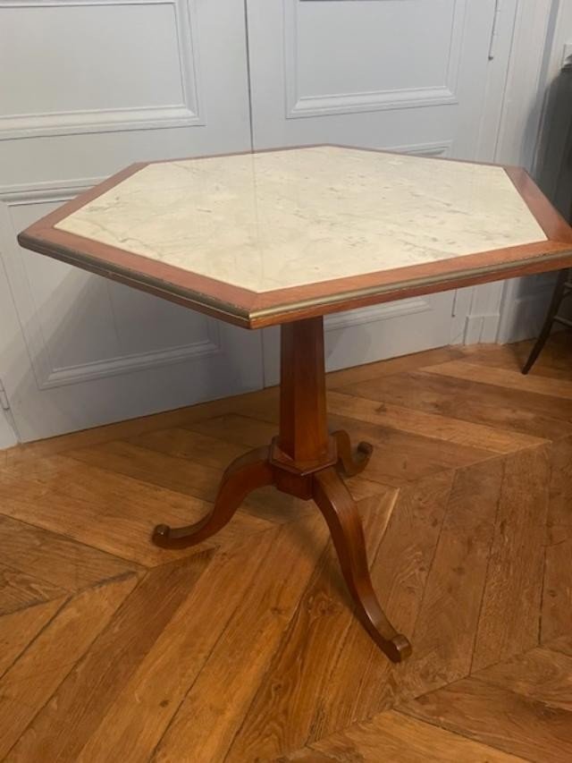 Guéridon octogonal d'époque directoire en acajou 