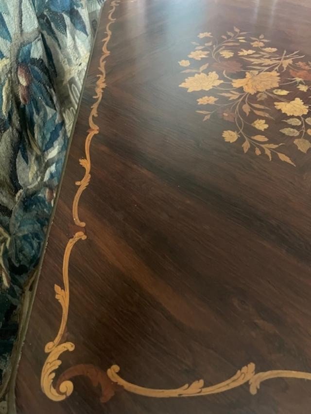 Table de milieu , bureau en marqueterie à décor de fleurs et feuillages de style Louis XV-photo-6