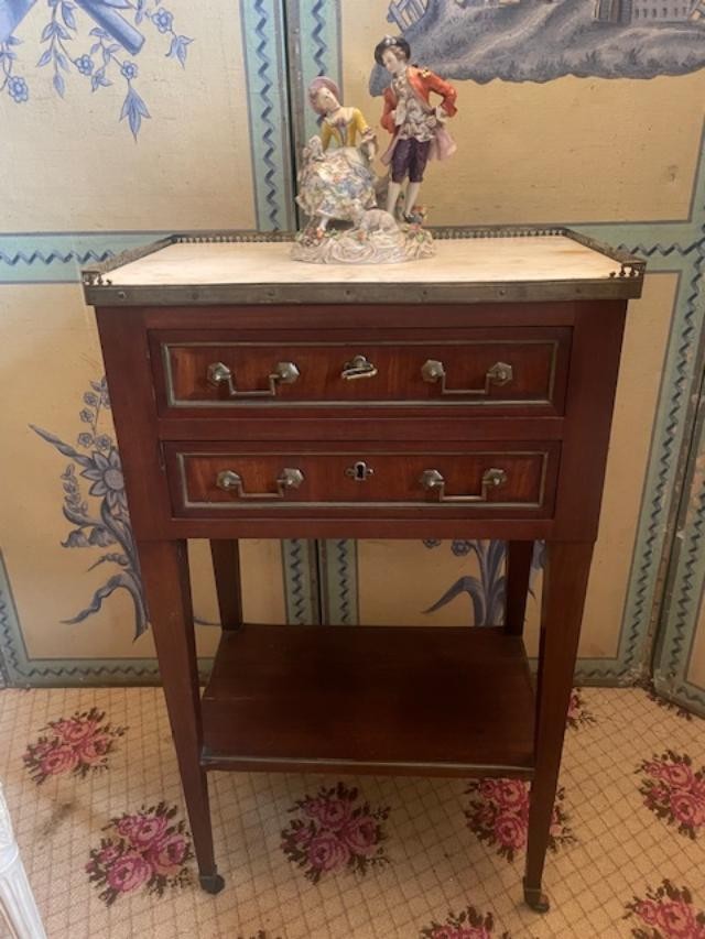 Mahogany Living Room Chiffonnier Table From The Late Louis XVI Period