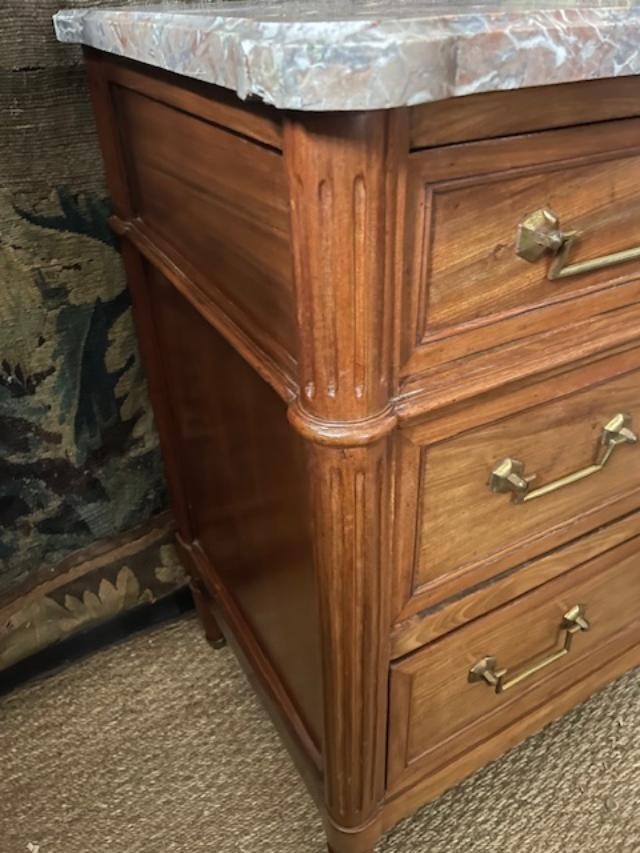 Small 18th Century Louis XVI Mahogany Chest Of Drawers-photo-4