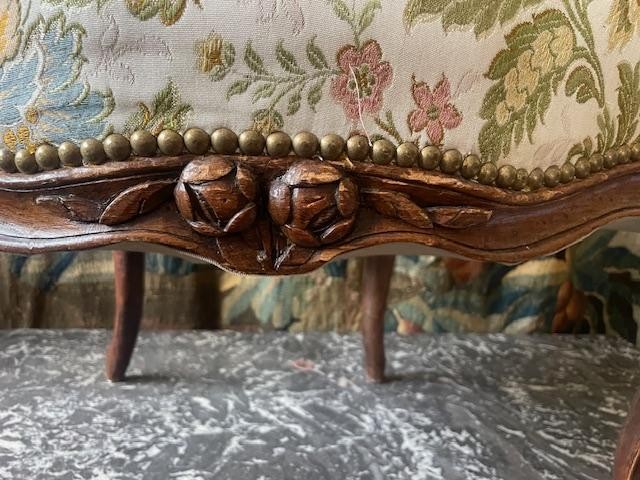 Paire de fauteuils 18 ème en bois naturel d'époque Louis XV-photo-1