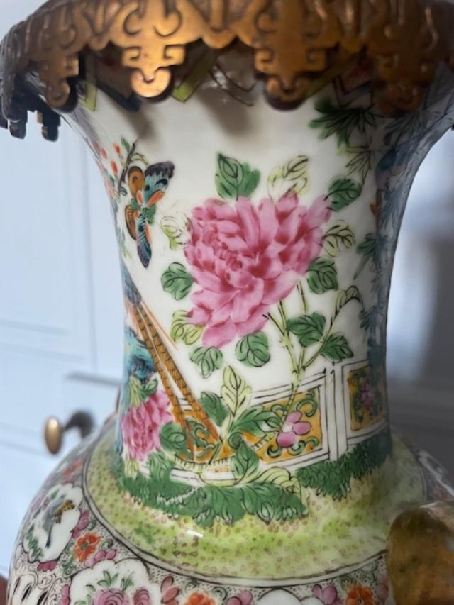 Large Canton Porcelain Lamp, Late 19th Century.-photo-3