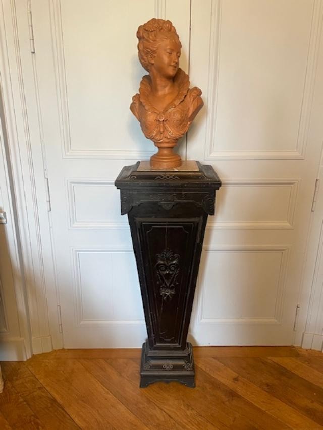 Gaine en bois sculpt&eacute; d&#039;&eacute;poque Napol&eacute;on III