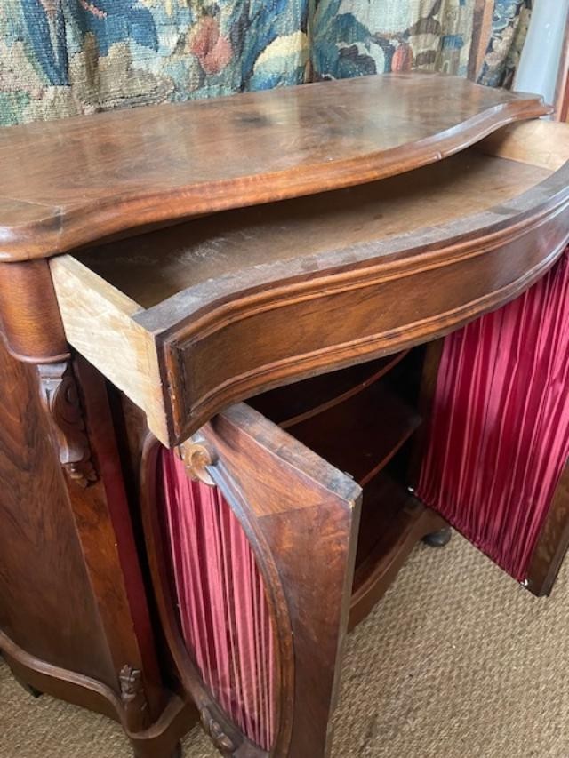 Burr Walnut Display Case From The Late 19th Century-photo-3