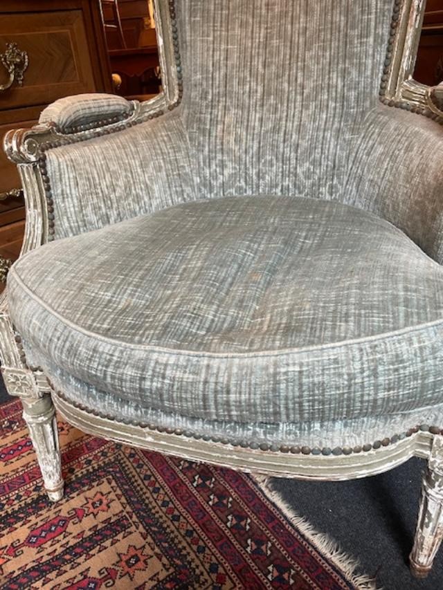 Bergère en bois laqué à coussin d'époque Louis XVI-photo-3