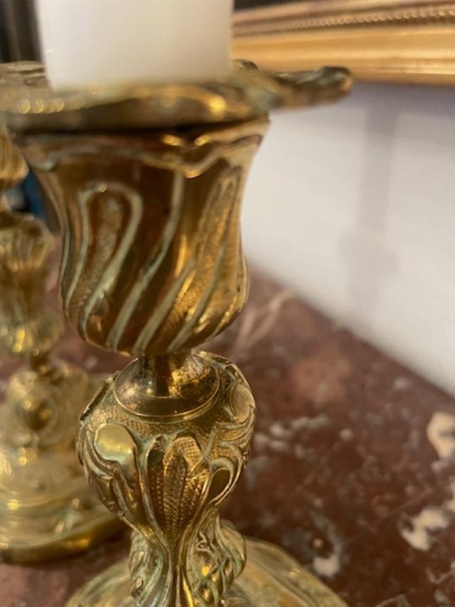 Pair Of Gilded And Chiseled Bronze Candlesticks-photo-2