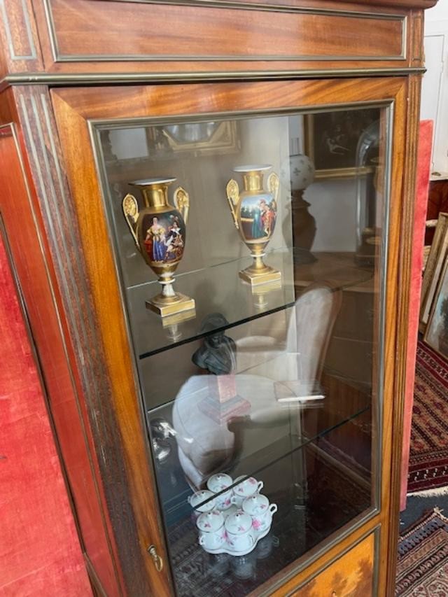 Display Case In Veneered Wood With Gallant Scenes In Martin Varnish In Louis XVI Style-photo-4