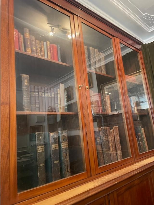Large Three-door Mahogany Bookcase-photo-7