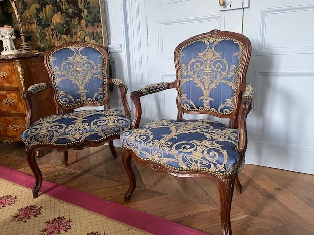 Pair Of 18th Century Armchairs Stamped Noêl-toussaint Porrot