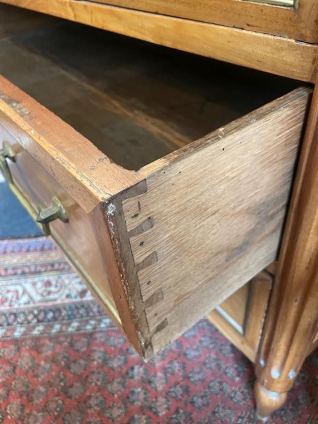 Commode 18 ème en noyer , époque Louis XVI-photo-4