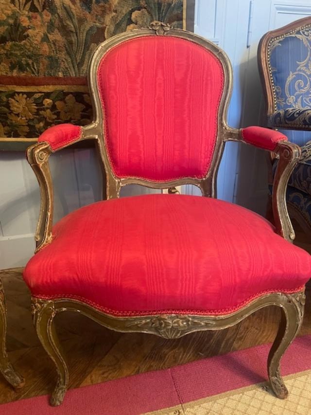 Paire de fauteuils 18 ème en bois laqué d'époque Louis XV-photo-2
