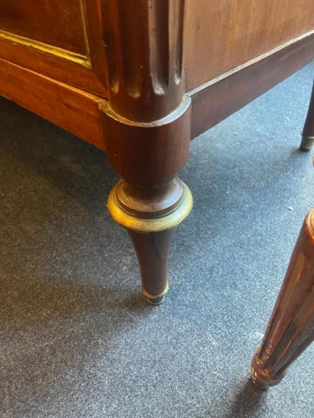 Commode 18 &egrave;me en acajou et placage d&#039;acajou d&#039;&eacute;poque Louis XVI-photo-1