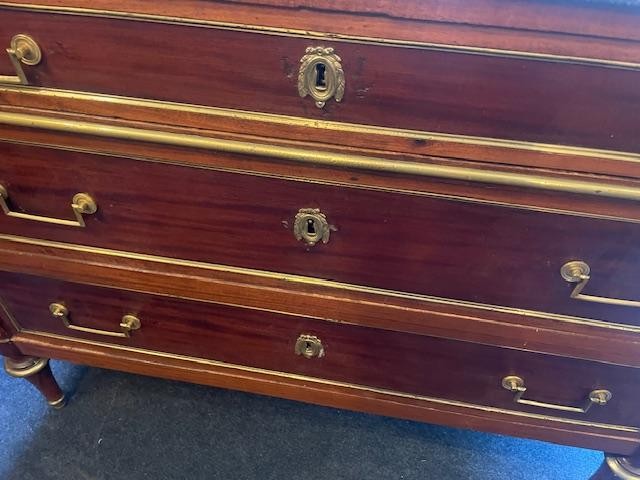 Commode 18 &egrave;me en acajou et placage d&#039;acajou d&#039;&eacute;poque Louis XVI-photo-2