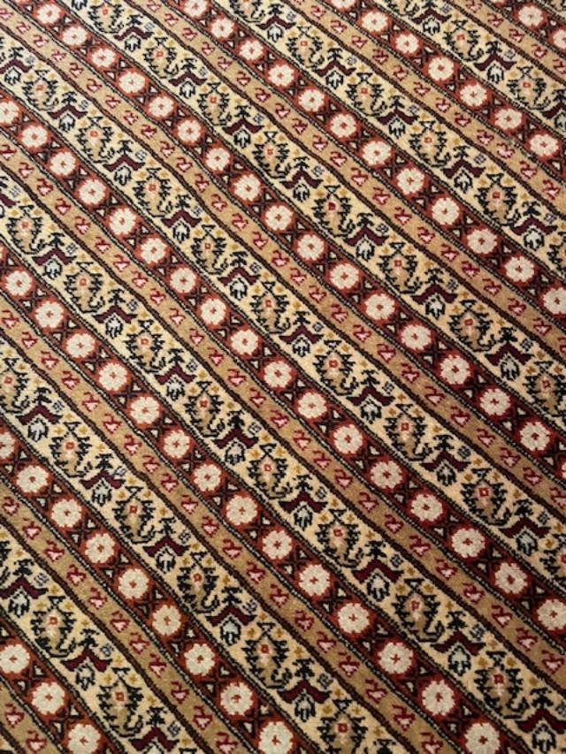 Tapis en laine milieu 20 &egrave;me-photo-2