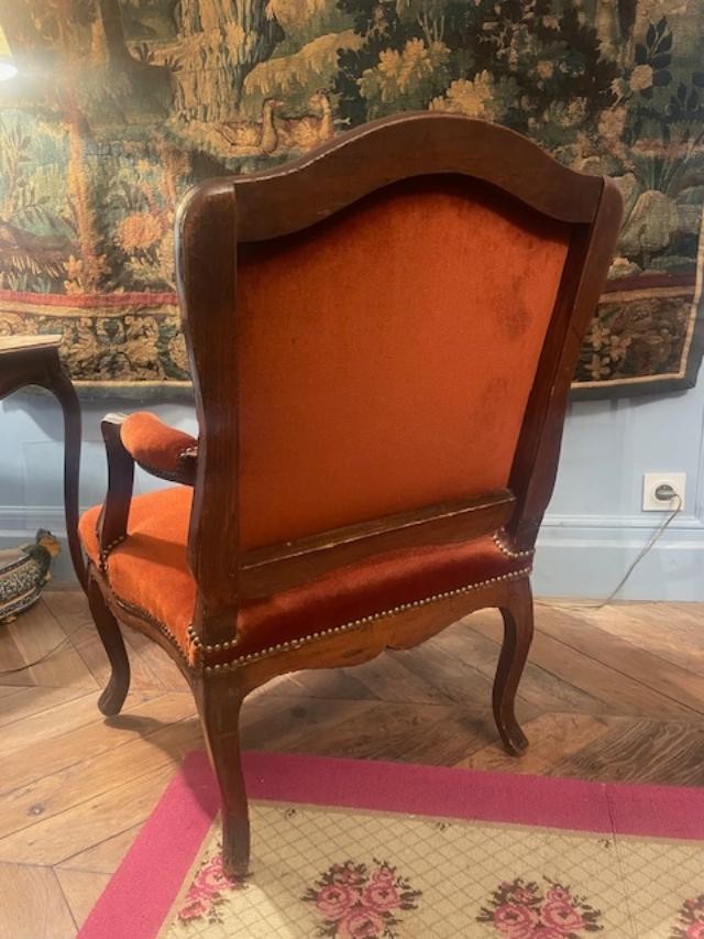 Paire de larges fauteuils 18 &egrave;me &agrave; dossier plat &agrave; la Reine d&#039;&eacute;poque Louis XV-photo-4
