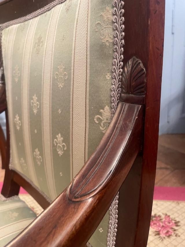 Paire de fauteuils en acajou début 19 ème-photo-4